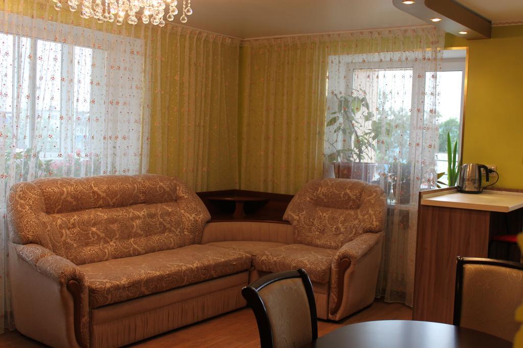 Apartment On 50 Let Oktyabrya Petropavlovsk Kamchatsky Exterior foto